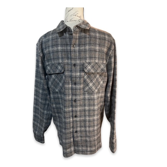 Fundamental Coast Shirt - Picture 3 of 4